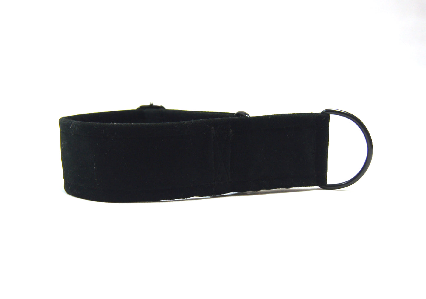 Black half-choke collar